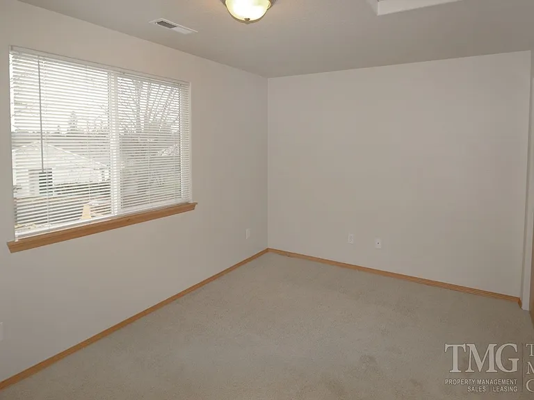Covington Townhomes — Photo 10