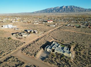 2212 Acapulco Rd NE, Rio Rancho, NM 87144