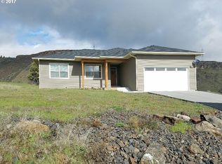 708 Spey Rd, Maupin, OR 97037