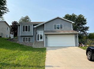 1811 3rd Ave SW, Rochester, MN 55902