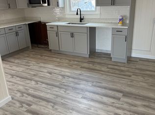 26 Hanover St UNIT 2, Fall River, MA 02720