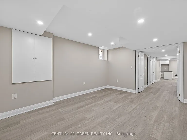 50 Bellcrest Rd — Photo 43