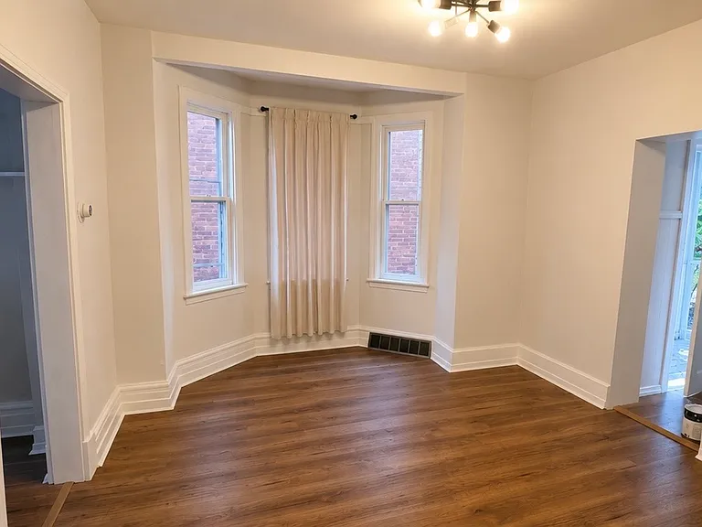 430 Orchard Pl — Photo 6