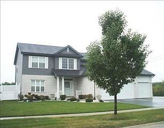 1st image of 5061 W 179th St