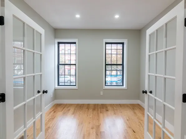 360 Bradford St #1, Brooklyn, NY 11207