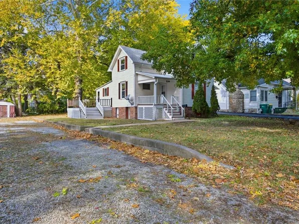 228 Sheidley Ave, Bonner Springs, KS 66012