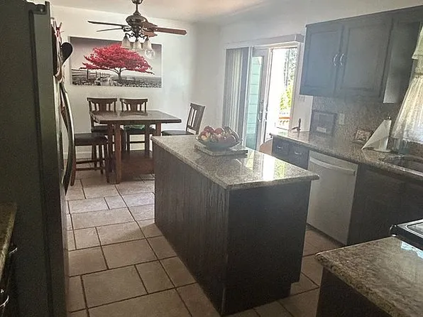 110 Eastview Cir, Sugarloaf, PA 18249