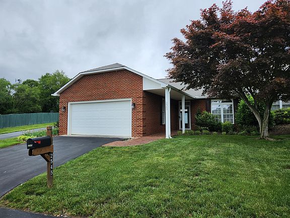 2nd image of 2545 Feather Garden Cir