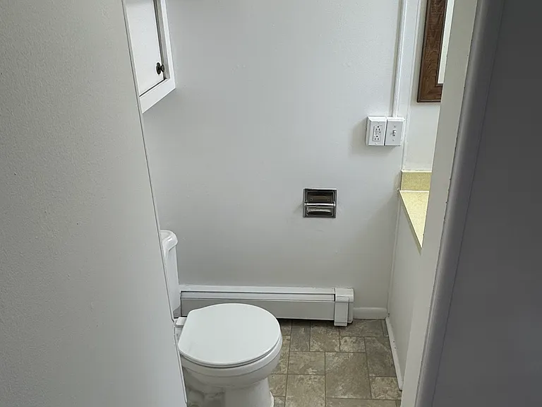 1638 Saemann Ave — Photo 13