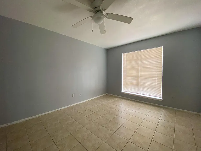 2322 Capitan Dr #C — Photo 7