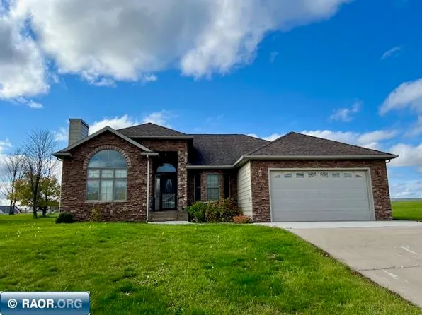 5495 Diamond Ln, Mountain Iron, MN 55768