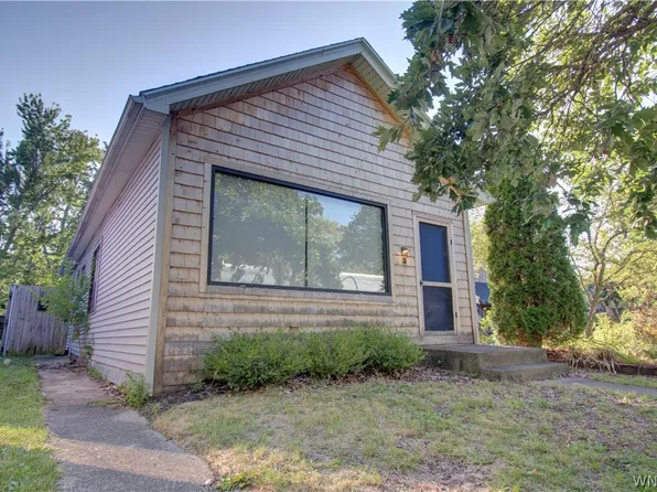 38 Brayton St, Buffalo, NY 14213