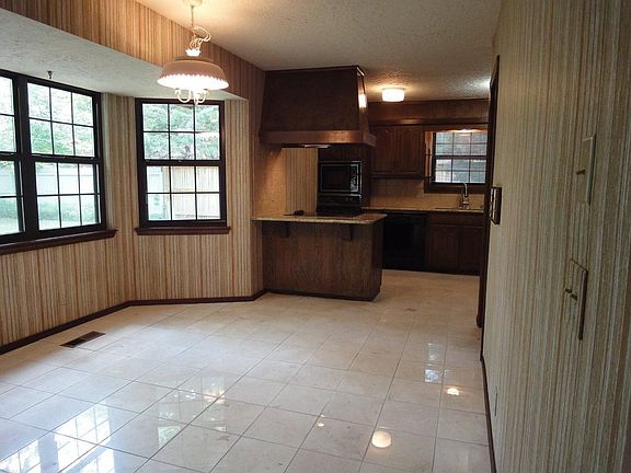 New Tile floor in kitchen