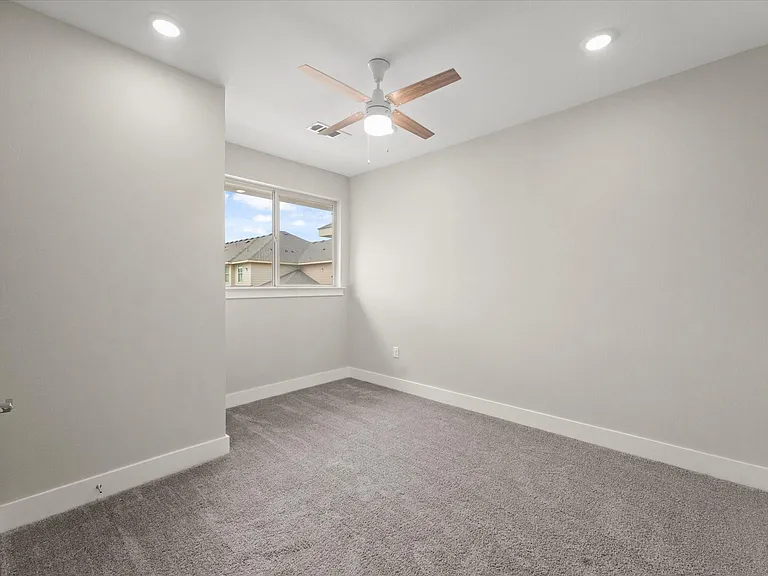 3413 Aaron Pl — Photo 18