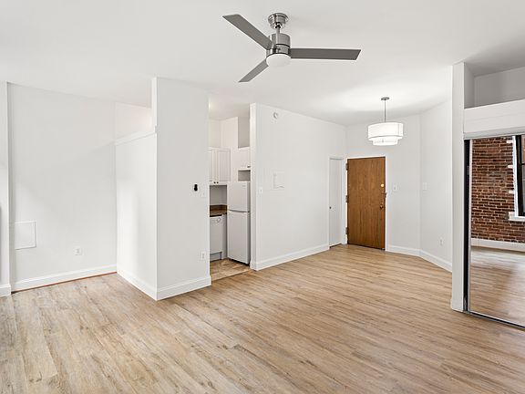 5th image of 1615 Q St NW APT 210