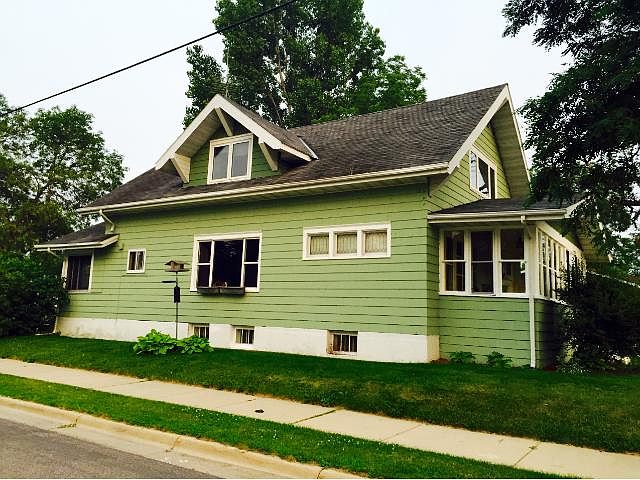 1st image of 156 7th Ave N