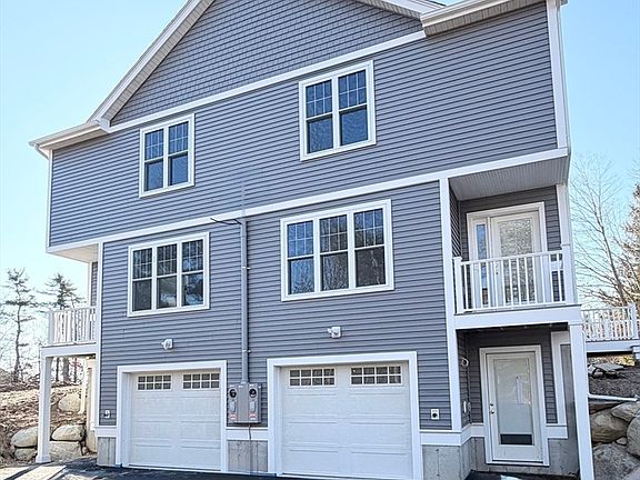 2nd image of 580 Broad St #2