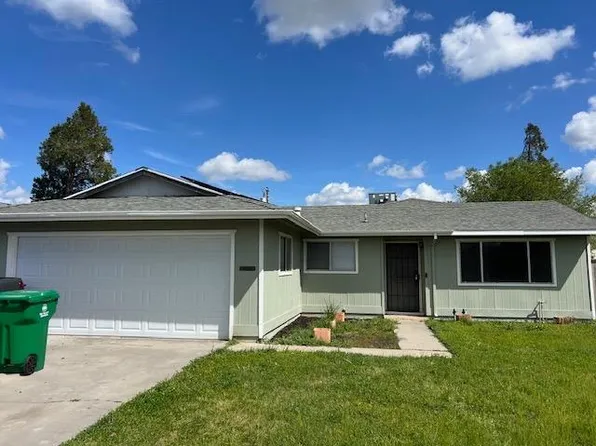 3342 Dakota St, Atwater, CA 95301