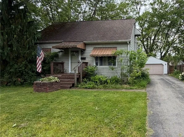1564 Adelaide Ave SE, Warren, OH 44484