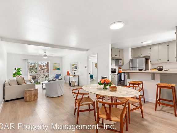 3rd image of 1867 Temple Ave APT 4