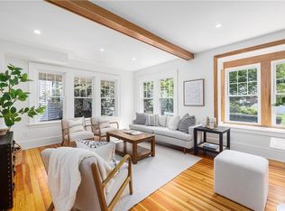 132 Everett Ave, Providence, RI 02906