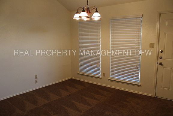 4th image of 1216 Brookvalley Dr