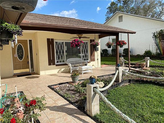 2nd image of 10524 Salamanca Dr