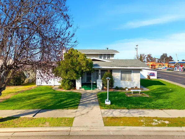 8 C St, Lemoore, CA 93245