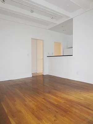 Rented by City Connections Realty | media 19