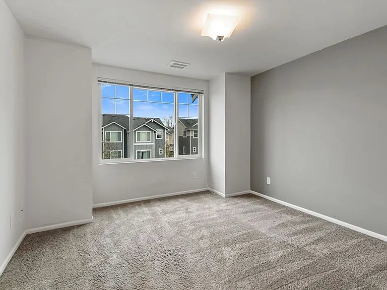 3417 30th Dr — Photo 25