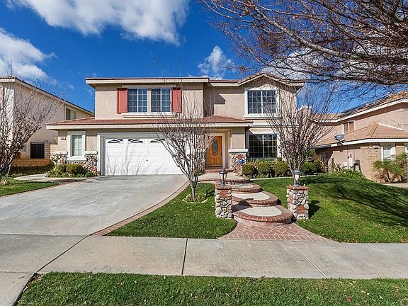 2nd image of 2552 Fairglen Pl