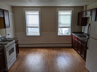 149 Water St APT 4, Wakefield, MA 01880