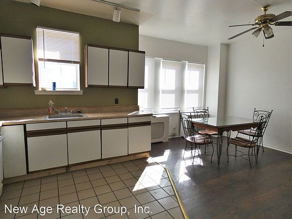 5th image of 4511 Baltimore Ave