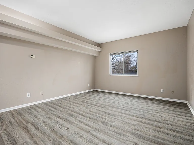 Sky Way Apartments — Photo 10