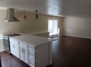 11627 S Country Crossing Rd #BASEMENT, South Jordan, UT 84009