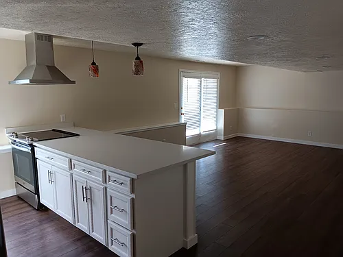 11627 S Country Crossing Rd #BASEMENT Photo 1