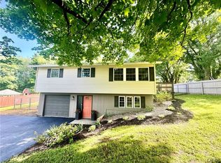 4168 Howlett Hill Rd, Syracuse, NY 13215
