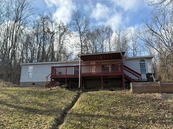 2510 Parkview Dr, Belpre, OH 45714