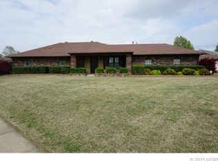 11001 E 97th Pl N, Owasso, OK 74055