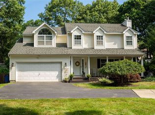 9 Ithaca Ave, Port Jefferson Station, NY 11776