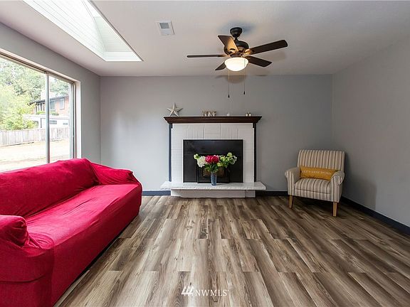 Wood Fireplace 