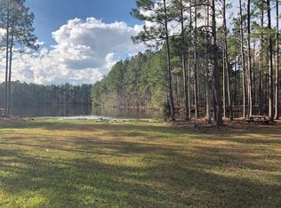 143 Lake Ridge Dr, Statesboro, GA 30458