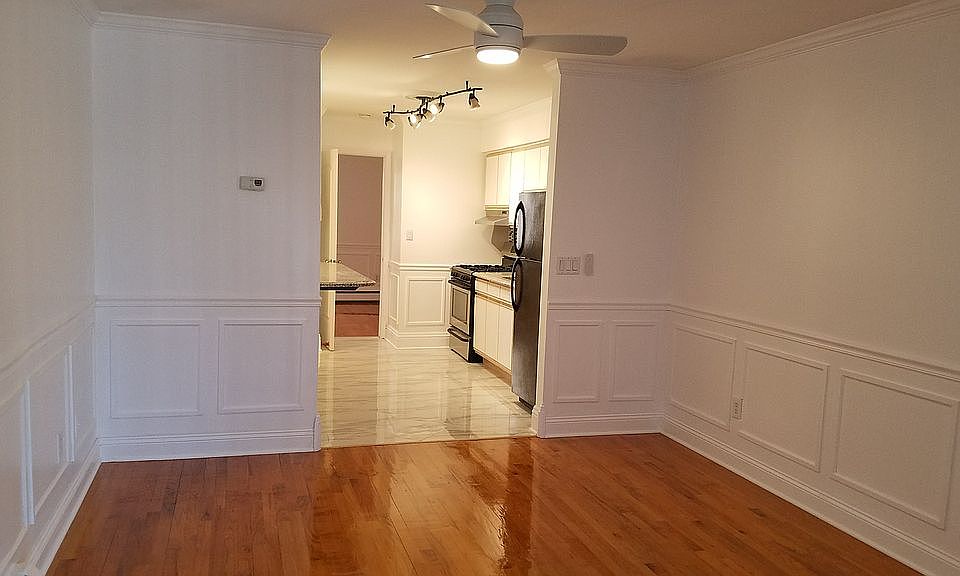 Livingroom looking kitchen