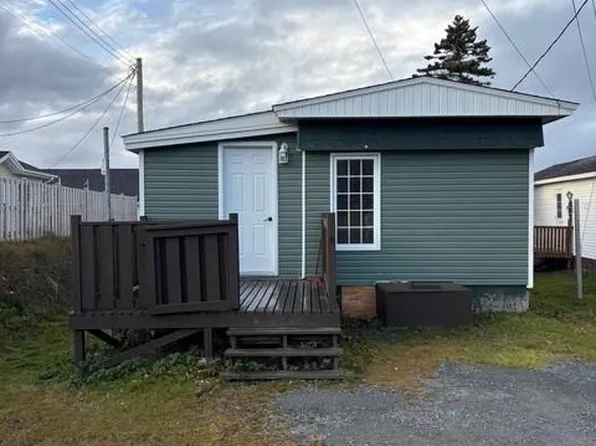 13 Tuckers Lane, St Anthony, NL A0K4S0