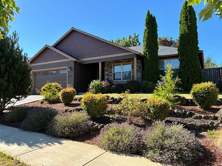 530 Saint Augustine Dr — Photo 1