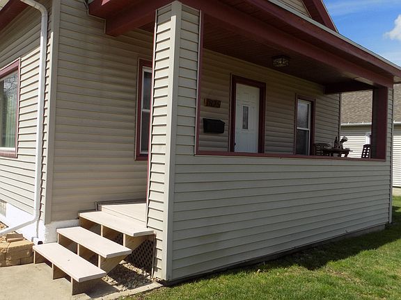 2nd image of 1825 St Vincents Ave