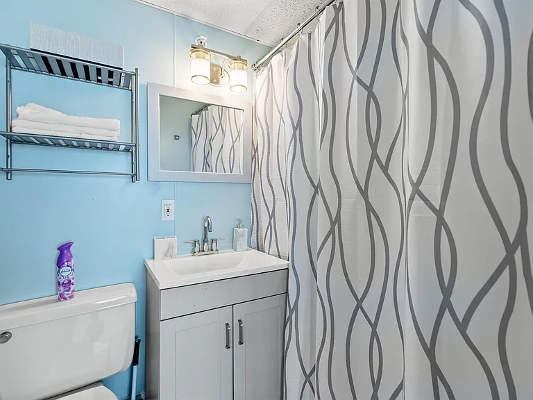 44 E Grand Ave #464 — Photo 17