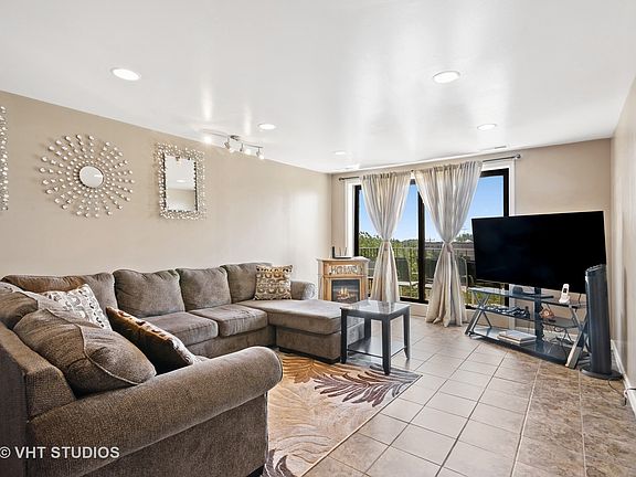 4th image of 7601 Lincoln Ave APT 610