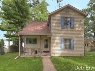 11056 W Hastings Point Rd, Middleville, MI 49333