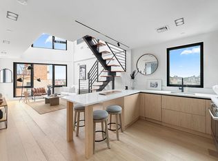 61 N Henry St #6, Brooklyn, NY 11222